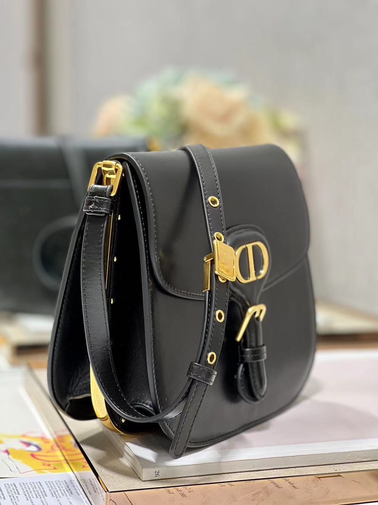 Bobby Frame Bag Black/Brown/White/Greige For Women 8in/20cm M9333UMOF_M9001:1High-quality replica