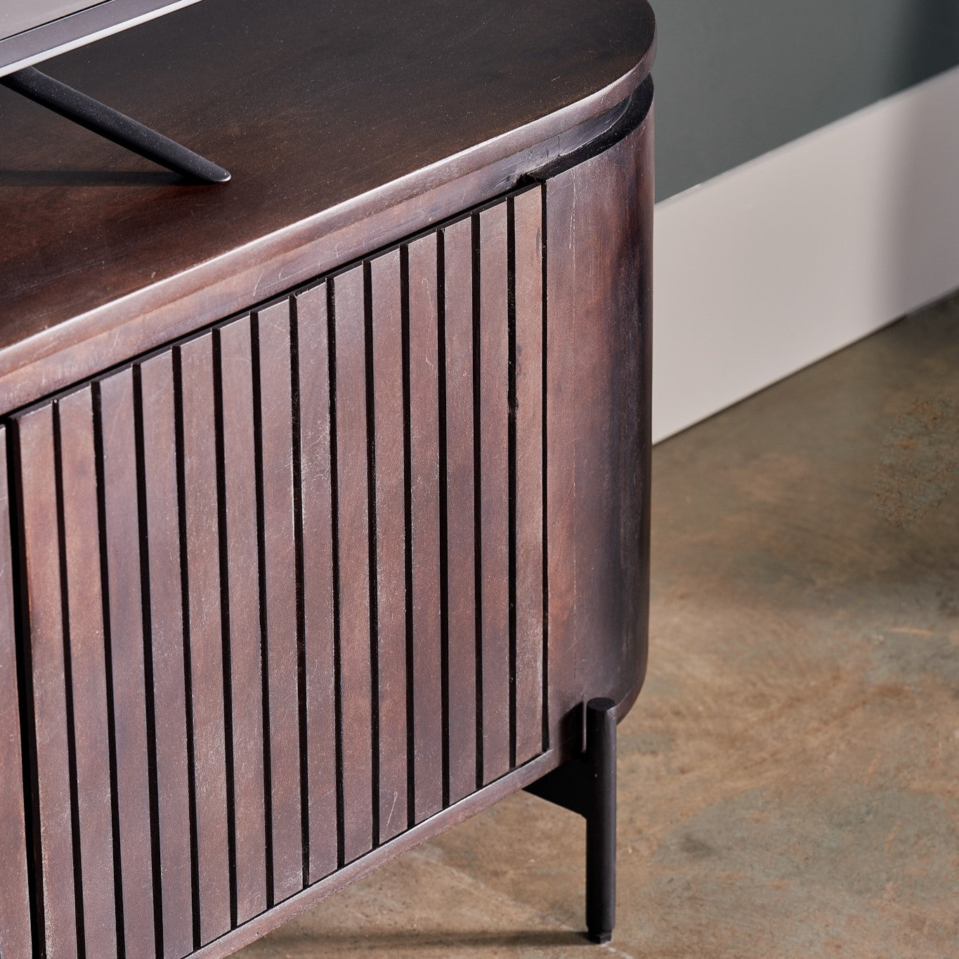 Blokker Grand Tv-Meubel Donkerbruin Mangohout - B 210 cm
