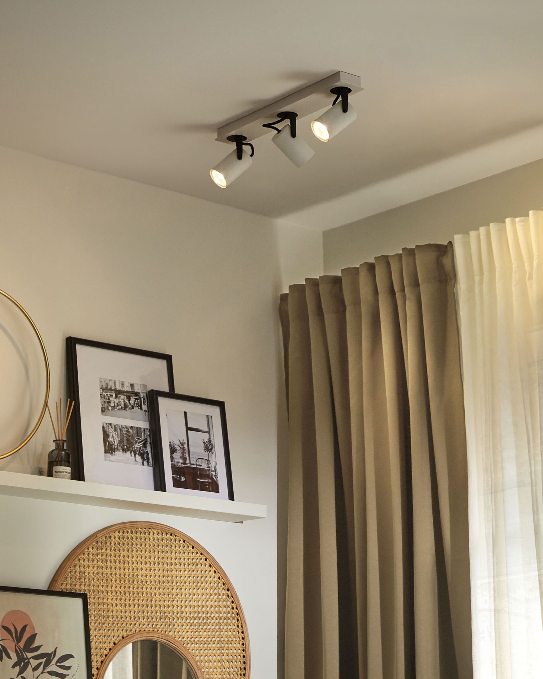 3 Light Spotlight KLIP Adjustable Metal White
