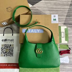  Lambskin Cassandre Chain Wallet – YB0121:1High-quality replica