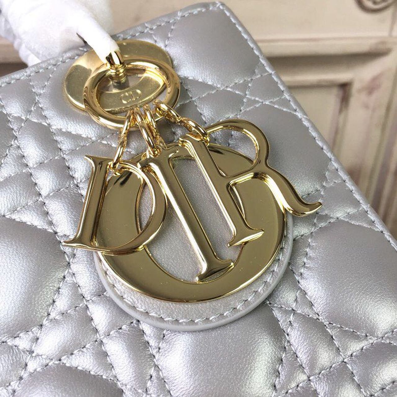 Christian Dior Small Lady Dior Bag Gold Toned Hardware Pearl Silver White For Women 8in/20cm CD1:1High-quality replica