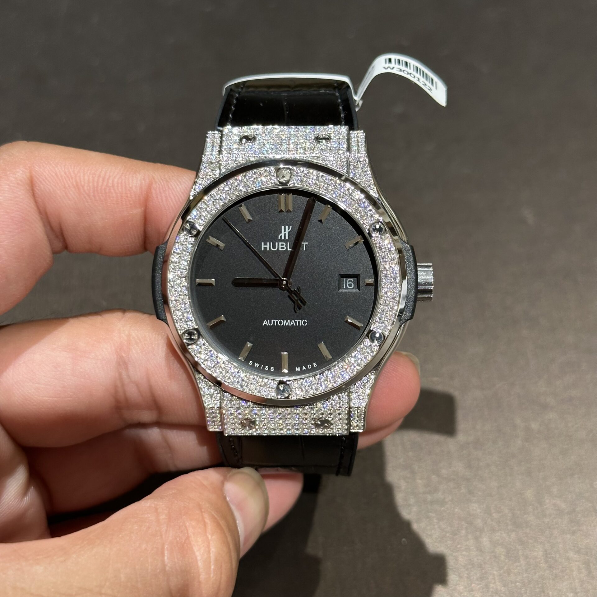 Hublot Replica Watch With Full Diamond Moissanite Diamonds Black Dial Men s 42mm - Top club