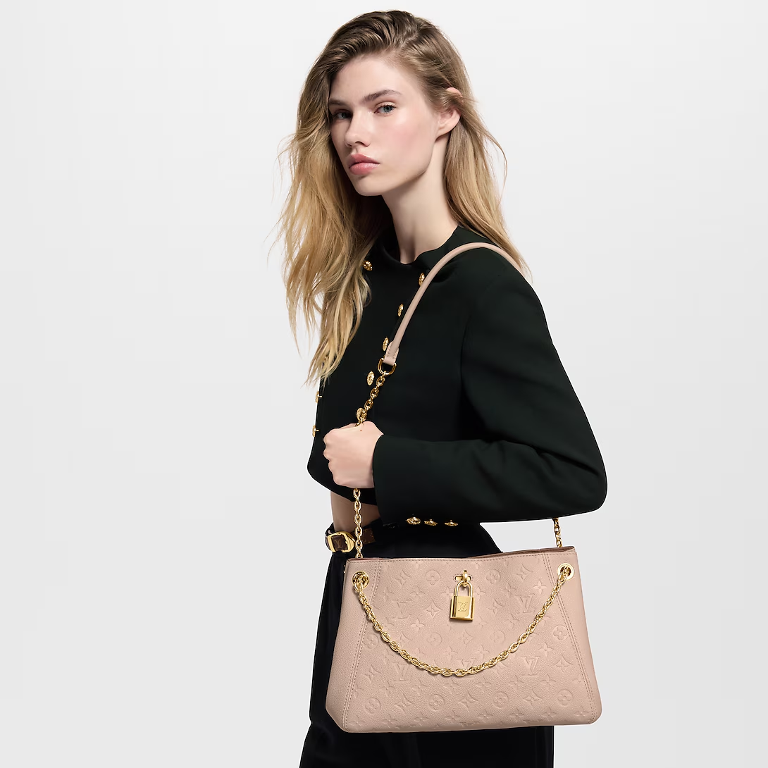 Louis Vuitton Anytime PM