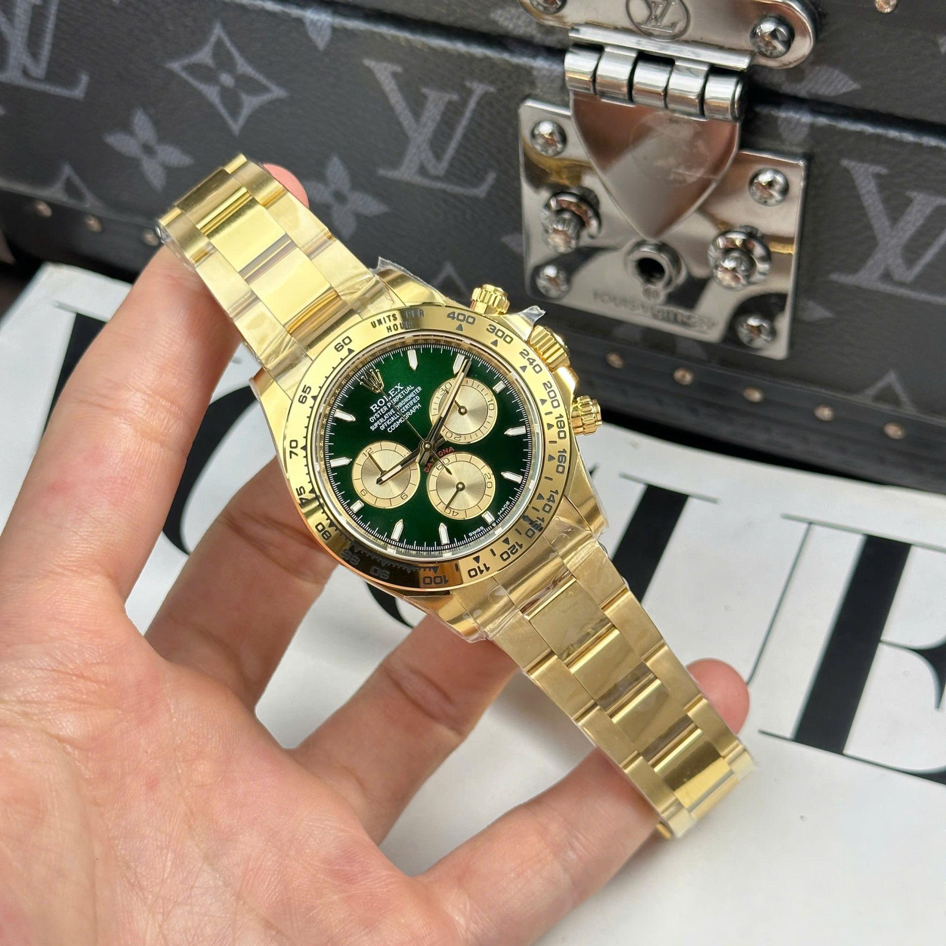 Rolex Daytona 126508 Dial Green Best Replica Watch Oyter Strap THB Factory 40mm - Elite Watch Atelier