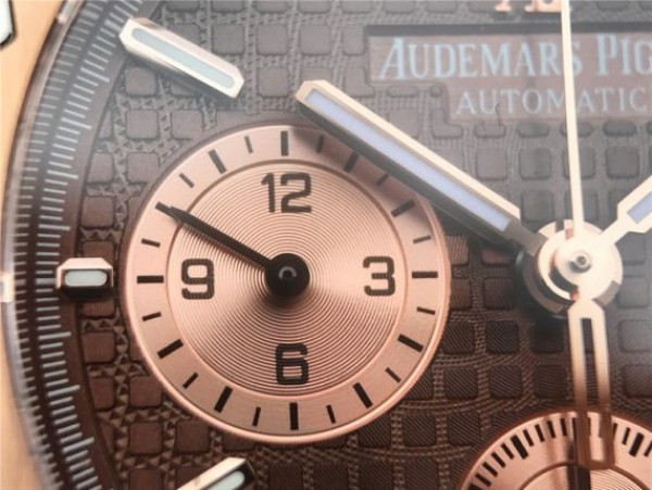 Replica Audemars Piguet Royal Oak Chronograph RG JHF Brown/RG Dial RG Bracelet A7750 - Top club