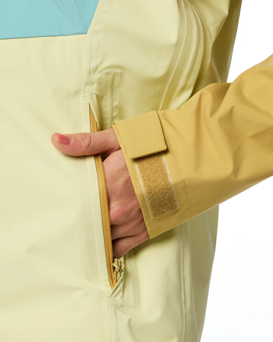 Impermeo 3L Hooded Shell Jacket - Women's - Cotopaxi