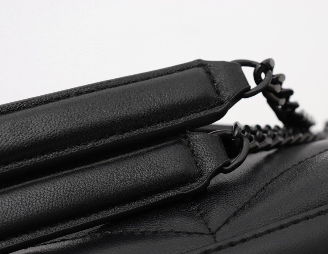 TO – Luxury Edition Bags SLY 1231:1High-quality replica