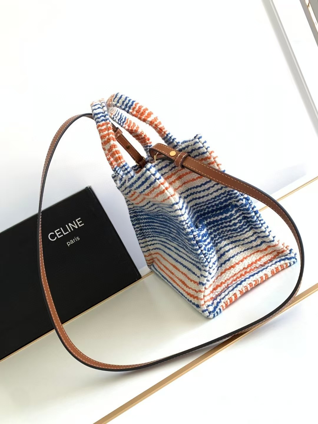 CELINE 23s CABAS THAIS Small HandBag