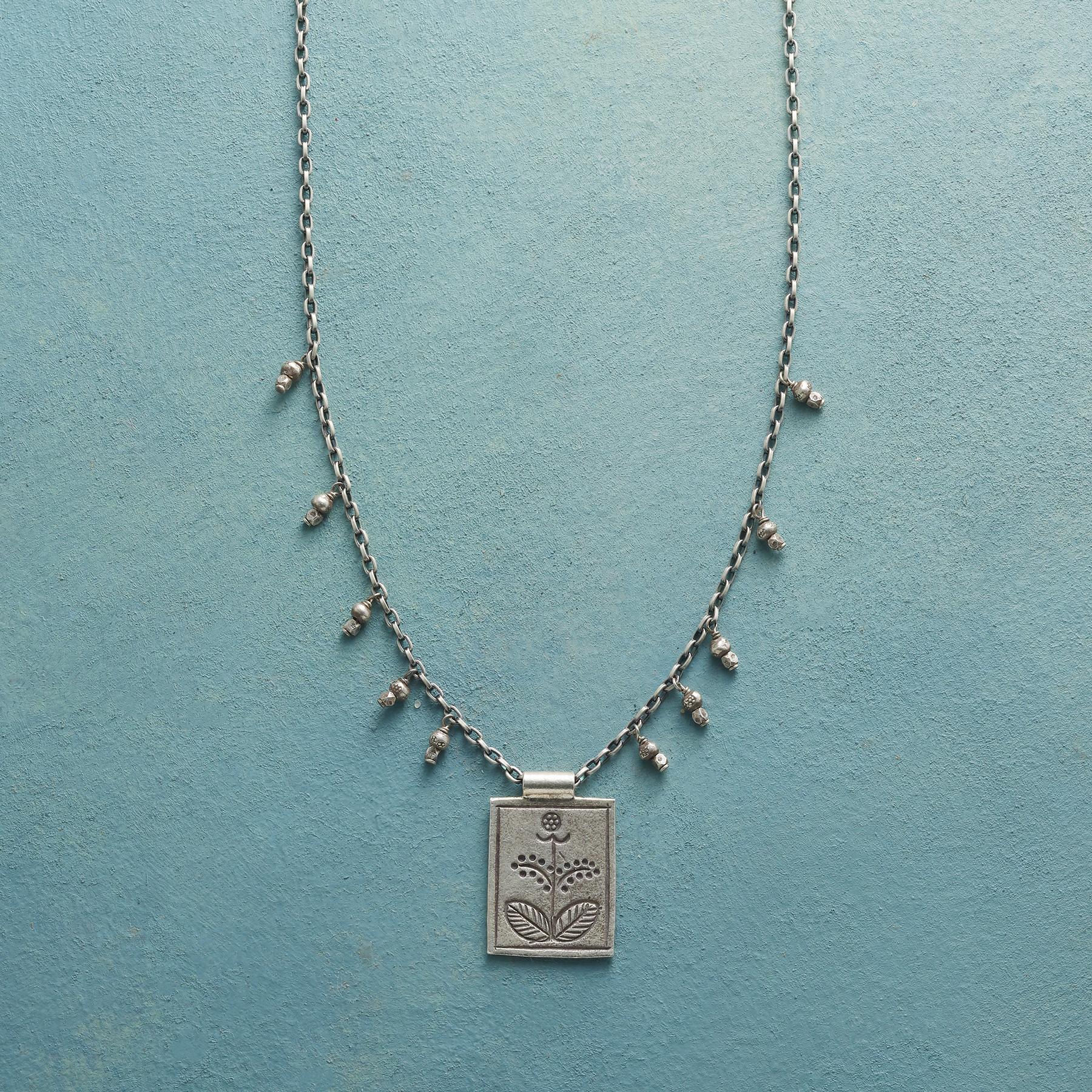 Botanical Beauty Necklace - Sundance Clothing