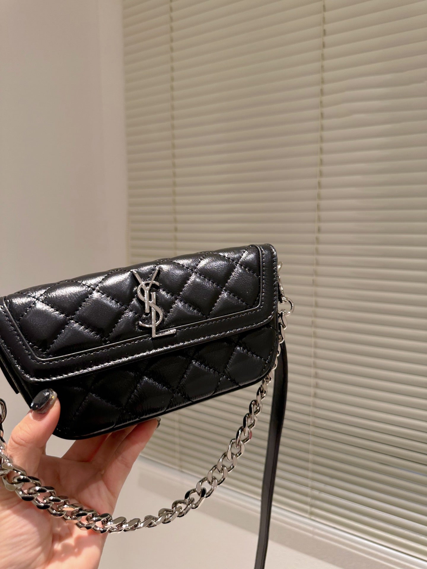 TO – New Luxury Bags SLY 3051:1High-quality replica