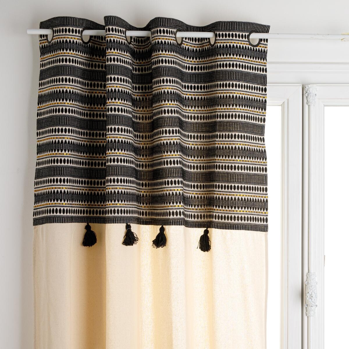 Curtain "Delhi", jacquard pattern Black and white, 140x260 cm