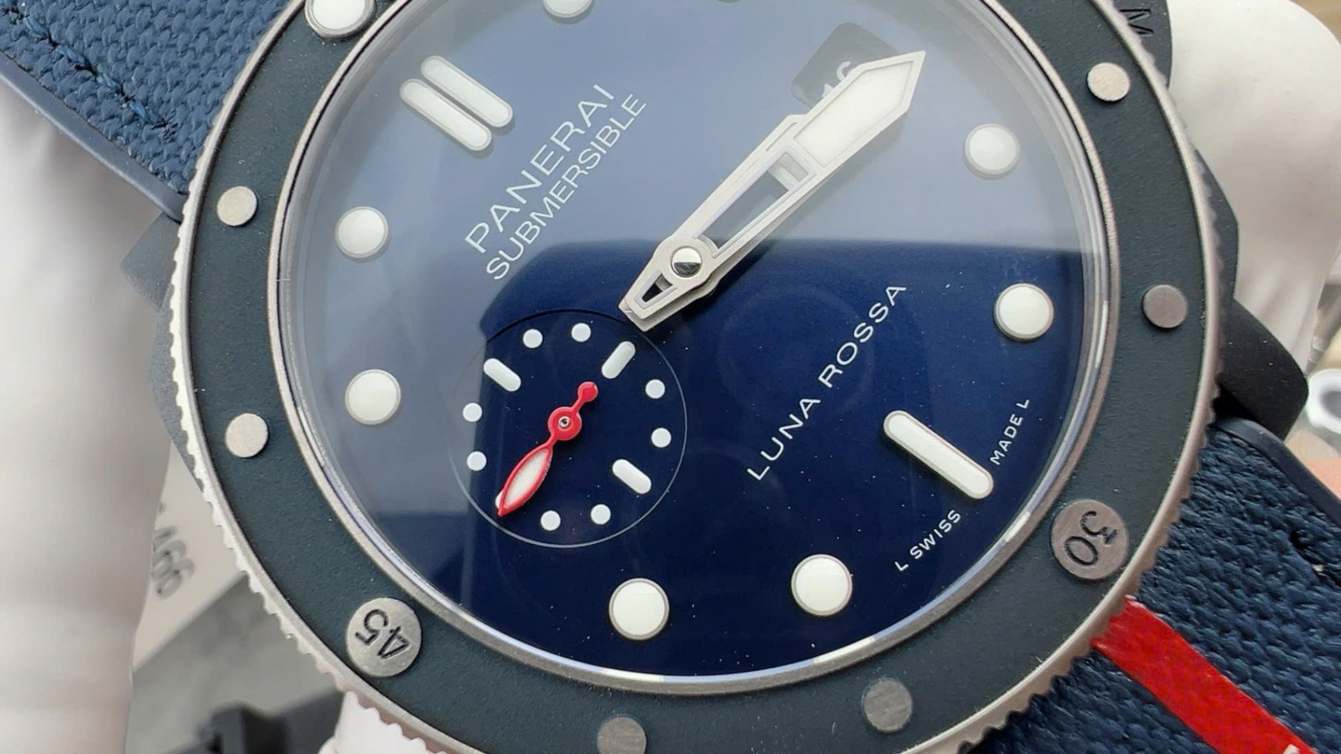 Panerai Replica Watch Submersible GMT Luna Rossa Titanio PAM01507 Blue Dial VSF 42mm - Top club