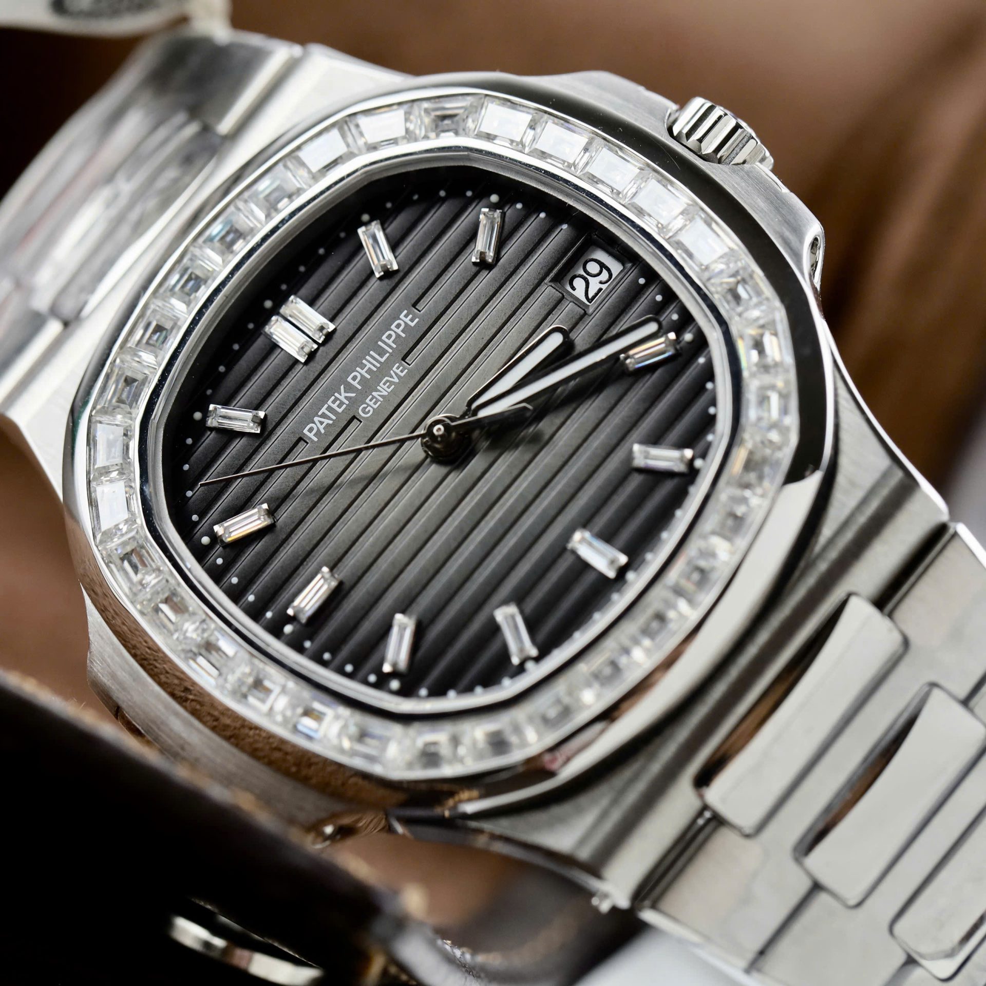 Patek Philippe Nautilus 5723 Gray Dial Imitation Watches Diamonds Moissanite Baguette Custom 40mm - Top club