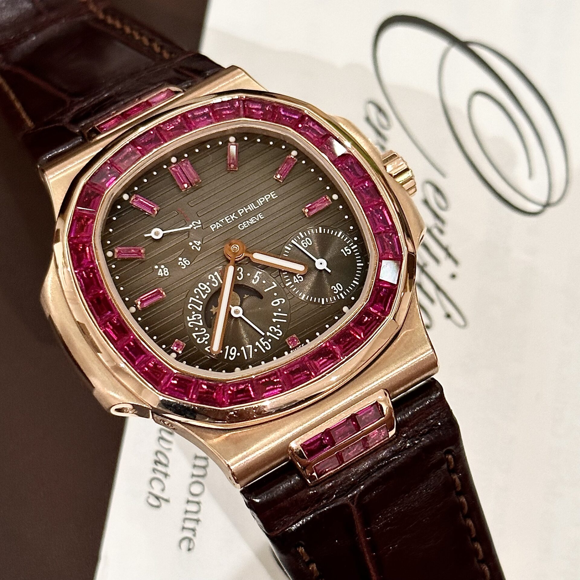 Patek Philippe Nautilus 5724 Gold Wrapped With Ruby Bezel 40mm - Top club