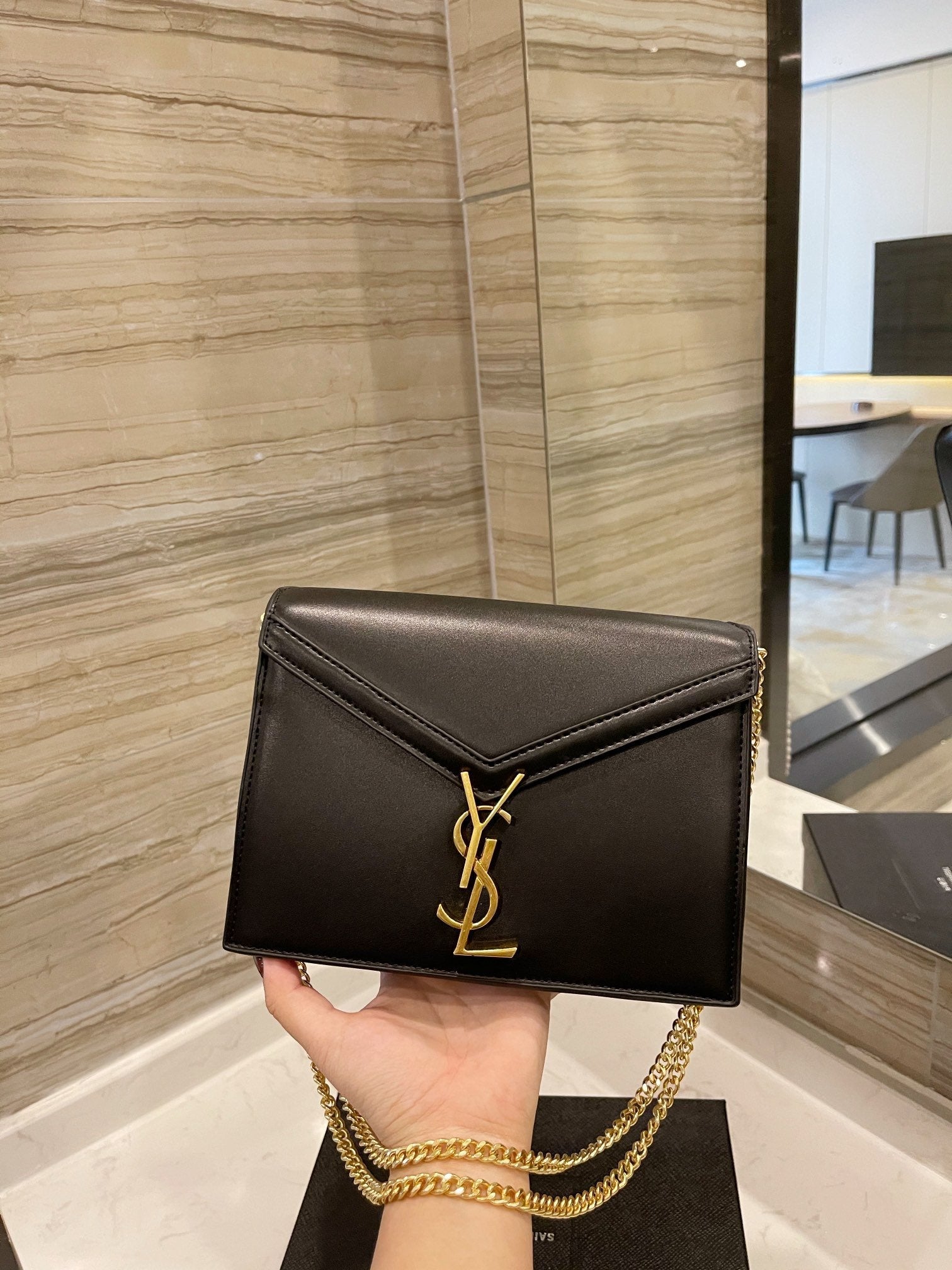 TO – Luxury Edition Bags SLY 1521:1High-quality replica