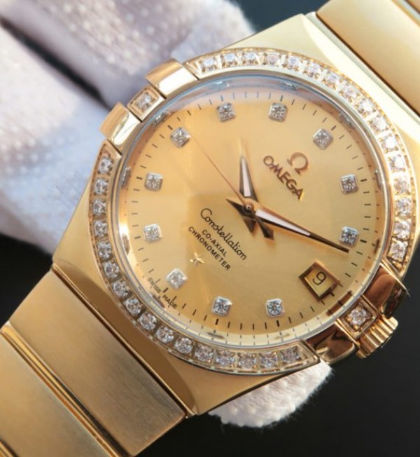 Replica Omega V6 Constellation YG Dial Diamonds Bezel   Markers YG Bracelet A2500 - Elite Watch Atelier