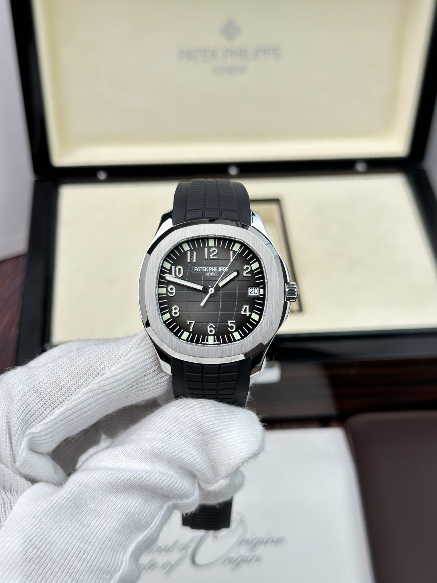 Patek Philippe Replica 1:1 Watch Aquanaut 5167A Black Dial Rubber Strap Factory 3K 40mm - Elite Watch Atelier