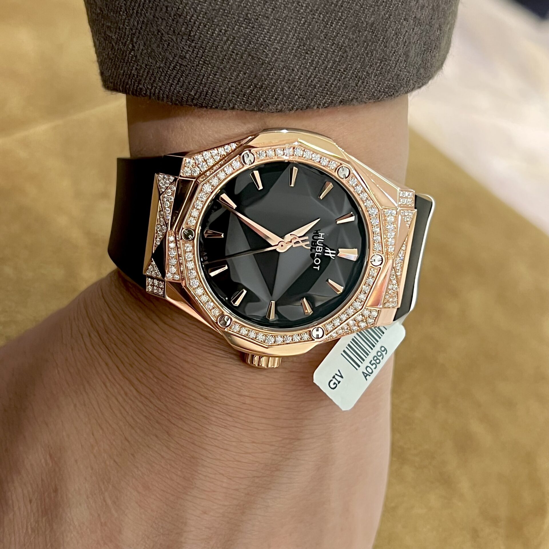 Hublot Replica 1:1 Watch Orlinski King Gold Demi With Moissanite Diamond 40mm - Top club
