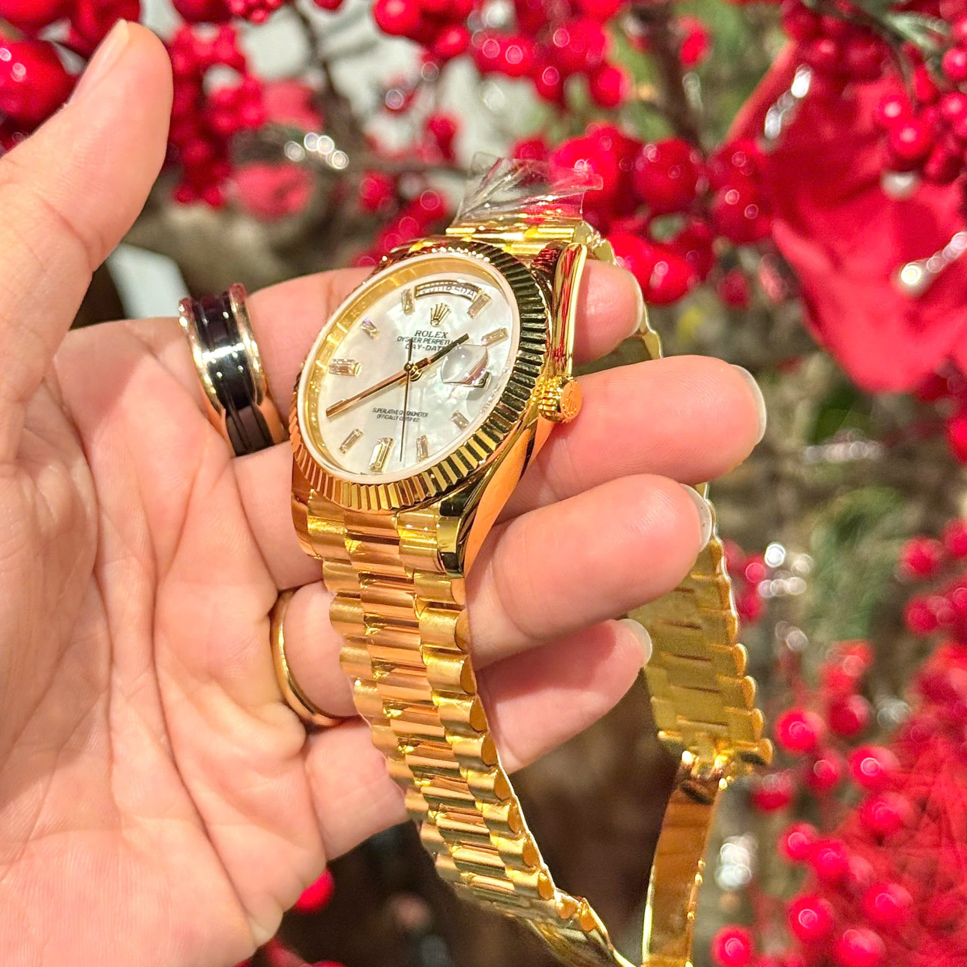 Rolex Refined Mother Of Pearl   Moissanite Diamonds Dial 18K Gold Wrapped GMF 40mm - Top club