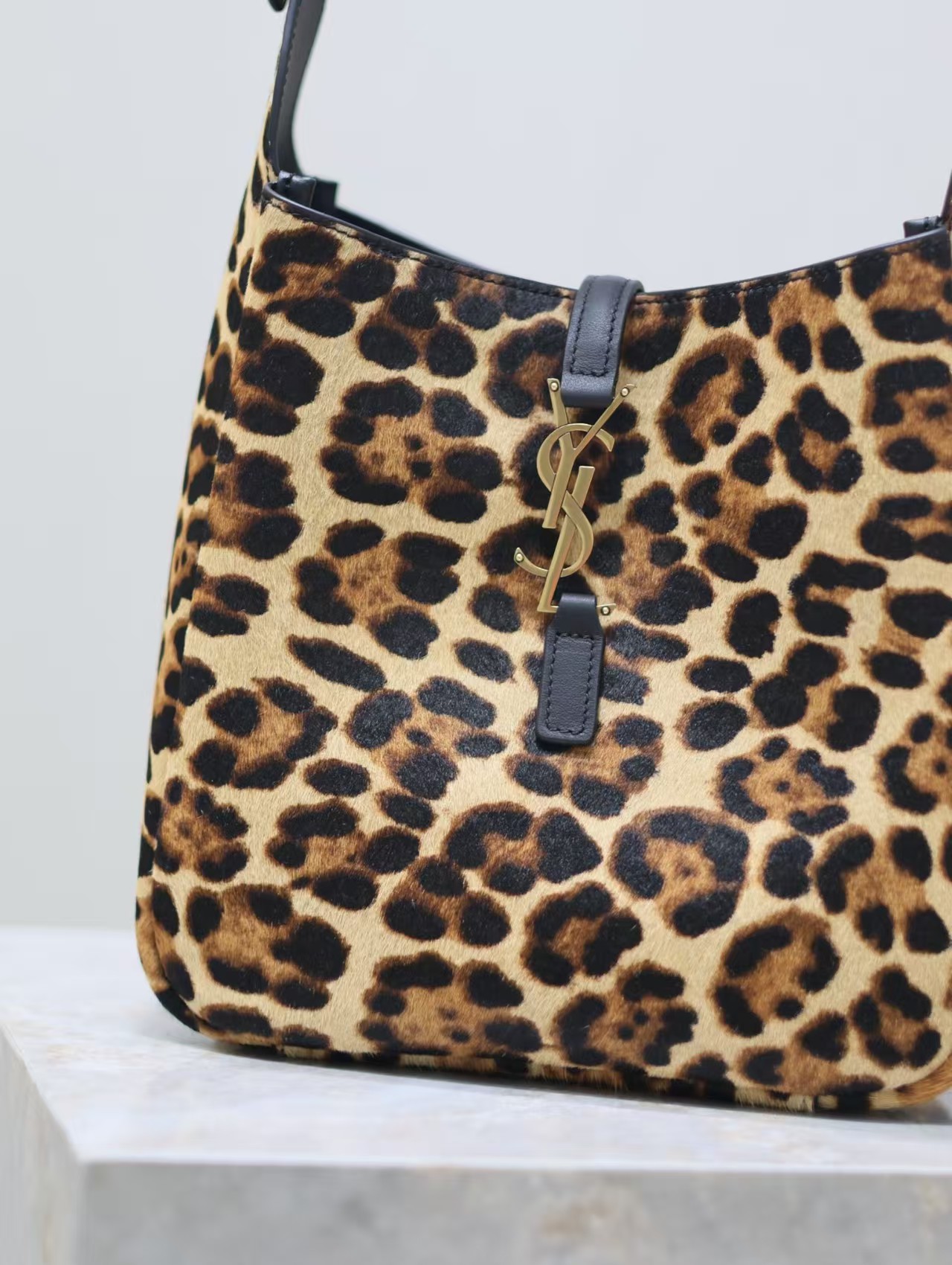 Saint Laurent LE 5 À 7 Soft Horsehair HandBag1:1High-quality replica