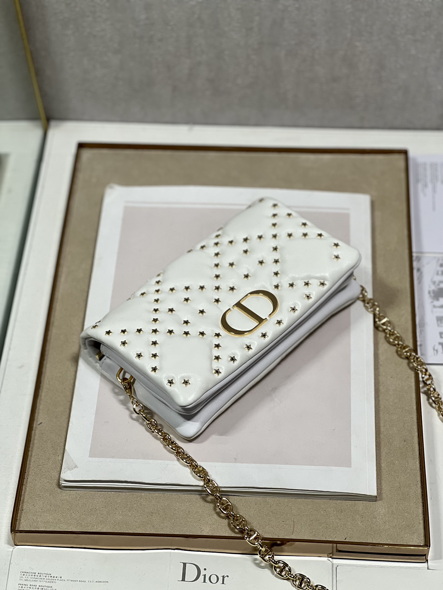 Caro Macrocannage Pouch Black/White For Women 7.5in/19.5cm S5135BNHH_M9001:1High-quality replica