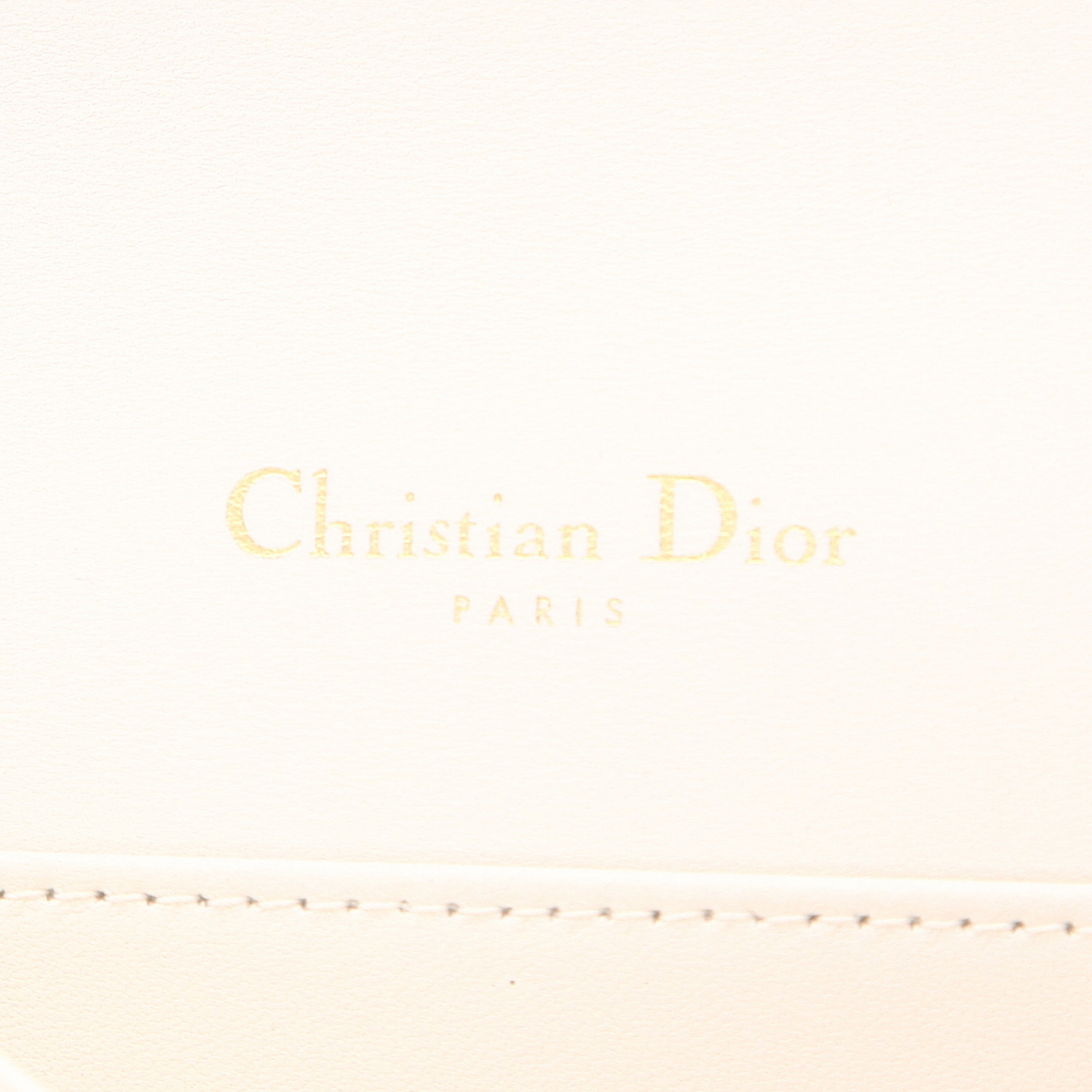 Dior Lady Dior Wallet on Chain pouch in white leather cannage1:1High-quality replica