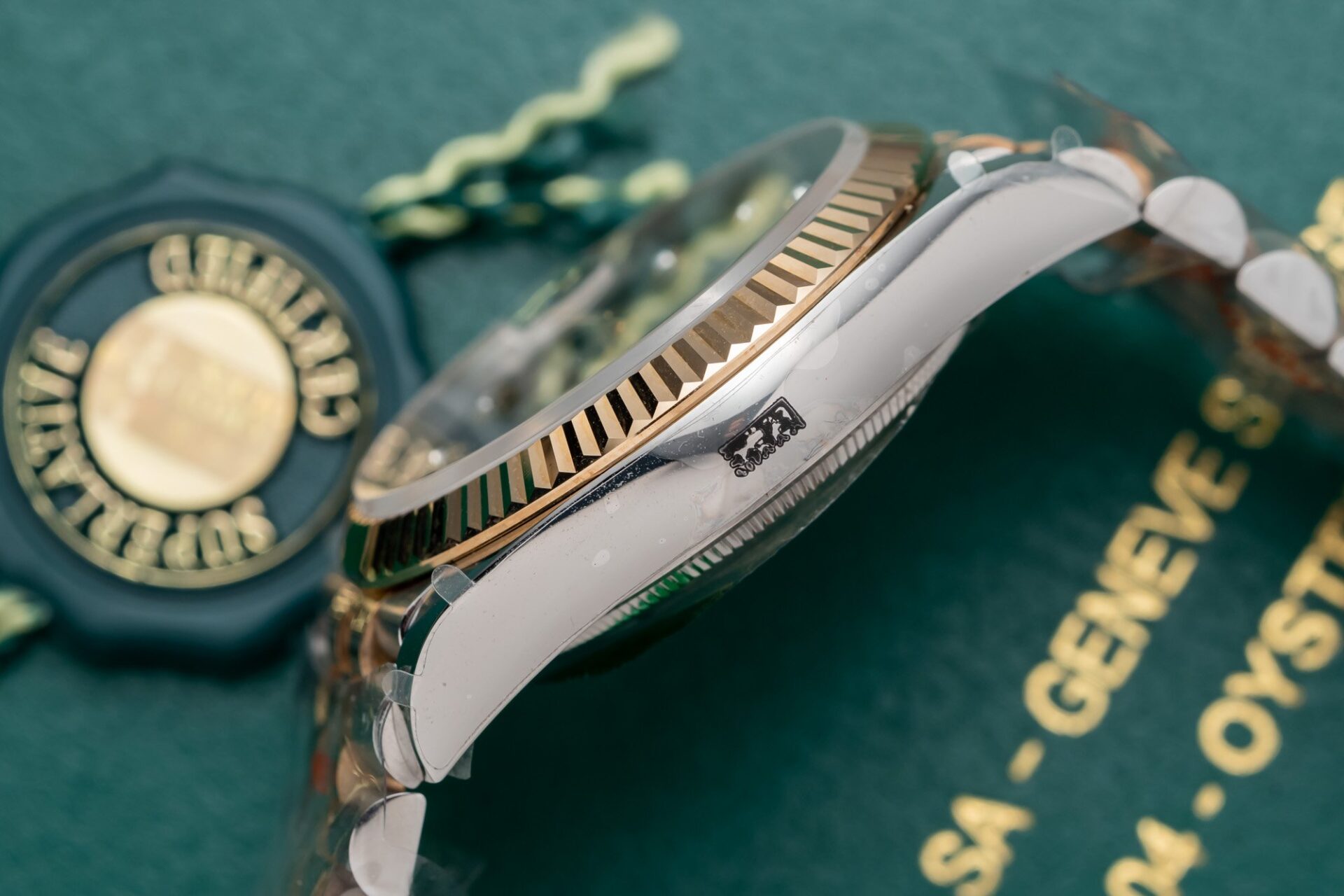 Rolex DateJust Black Dial Gold Wrapped Replica Watch GM Factory 36mm - Elite Watch Atelier