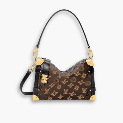 Trunk1:1High-quality replica