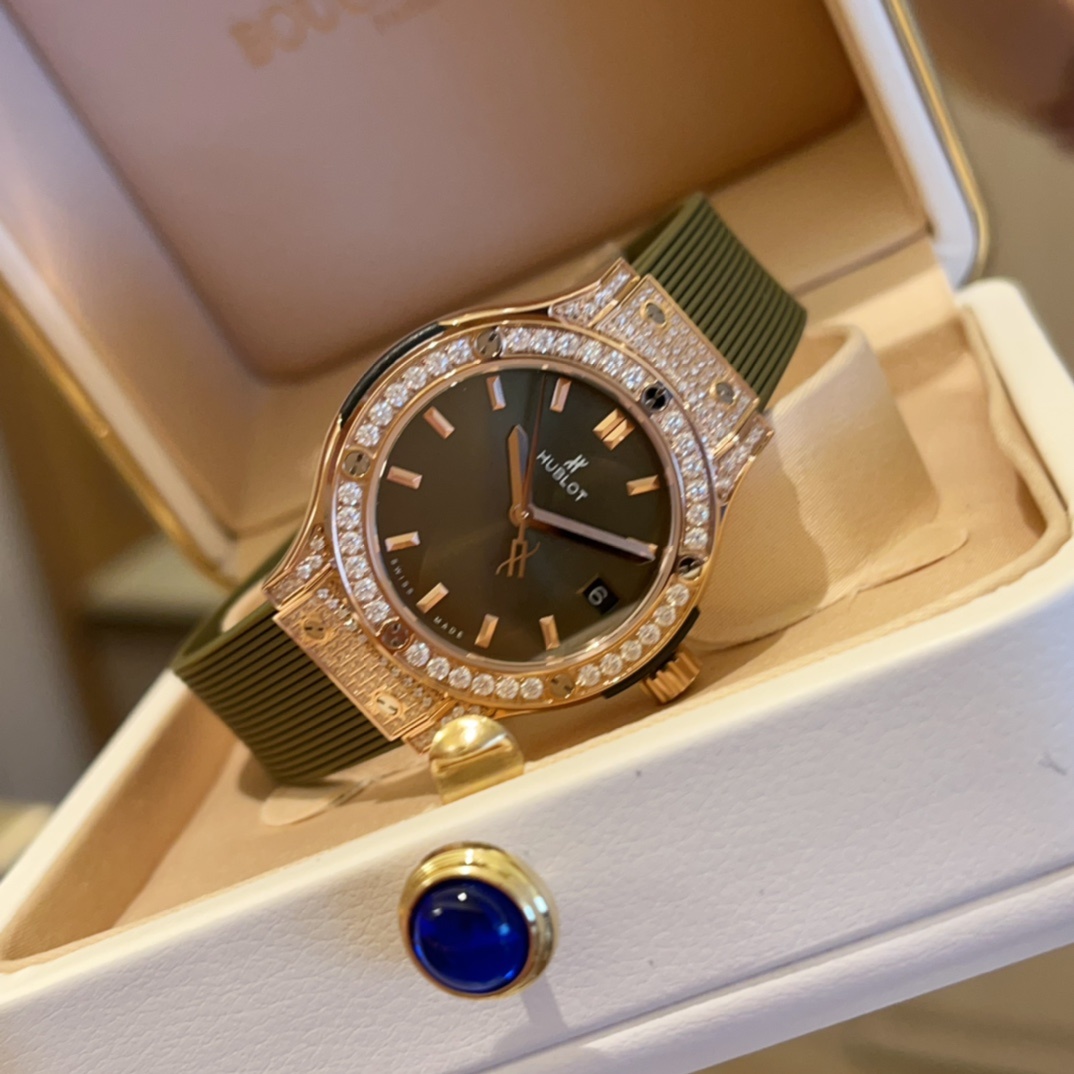 Hublot Classic 33mm High-End Women's Watch(1:1 replica) - Elite Watch Atelier