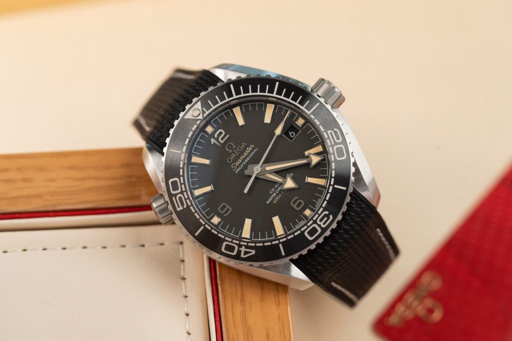 Omega Replica Watch Planet Ocean 600M Dial Black VS Factory 43.5mm - Top club