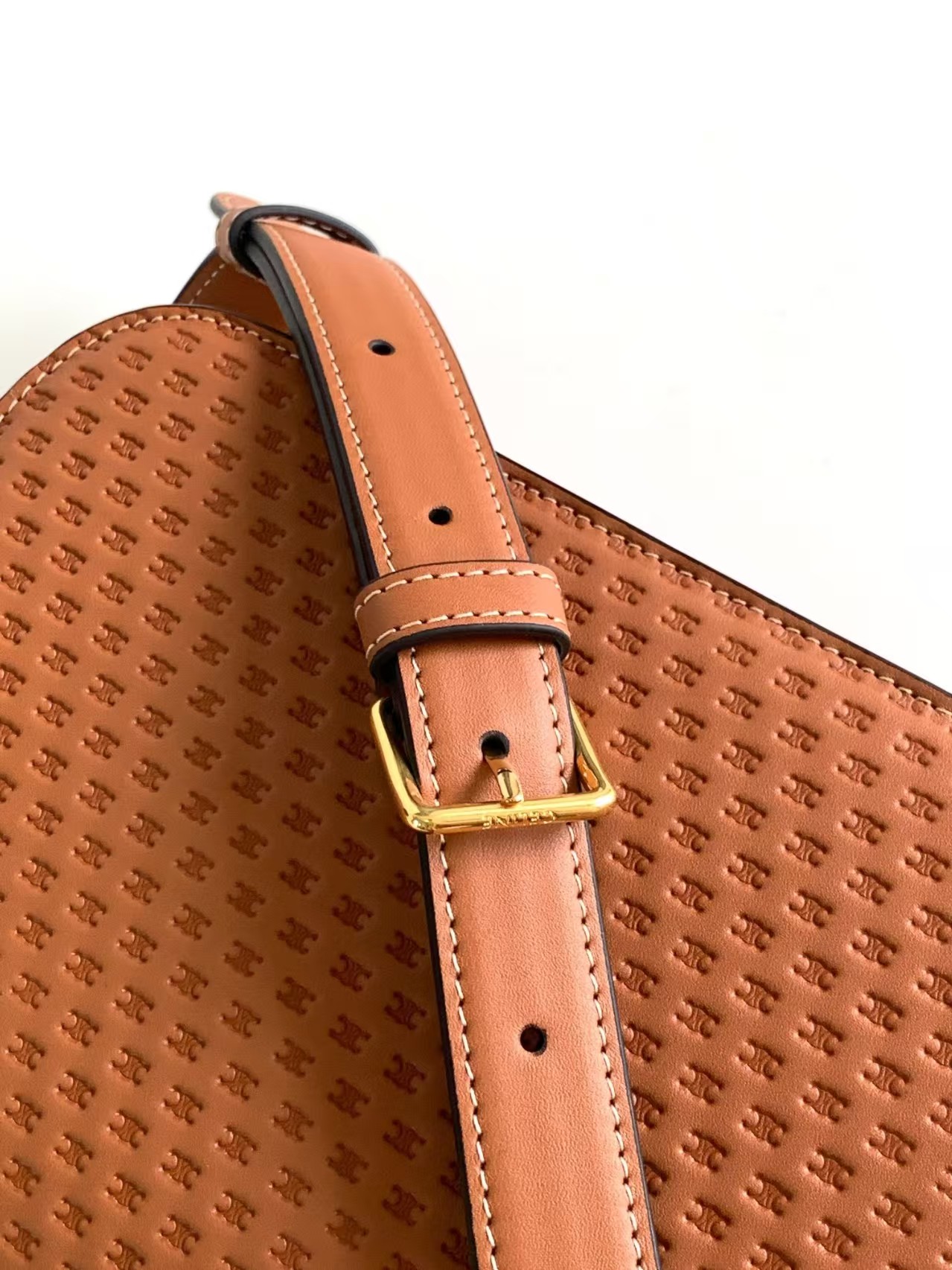 CELINE TRIOMPHE Box Embossed HandBag1:1High-quality replica