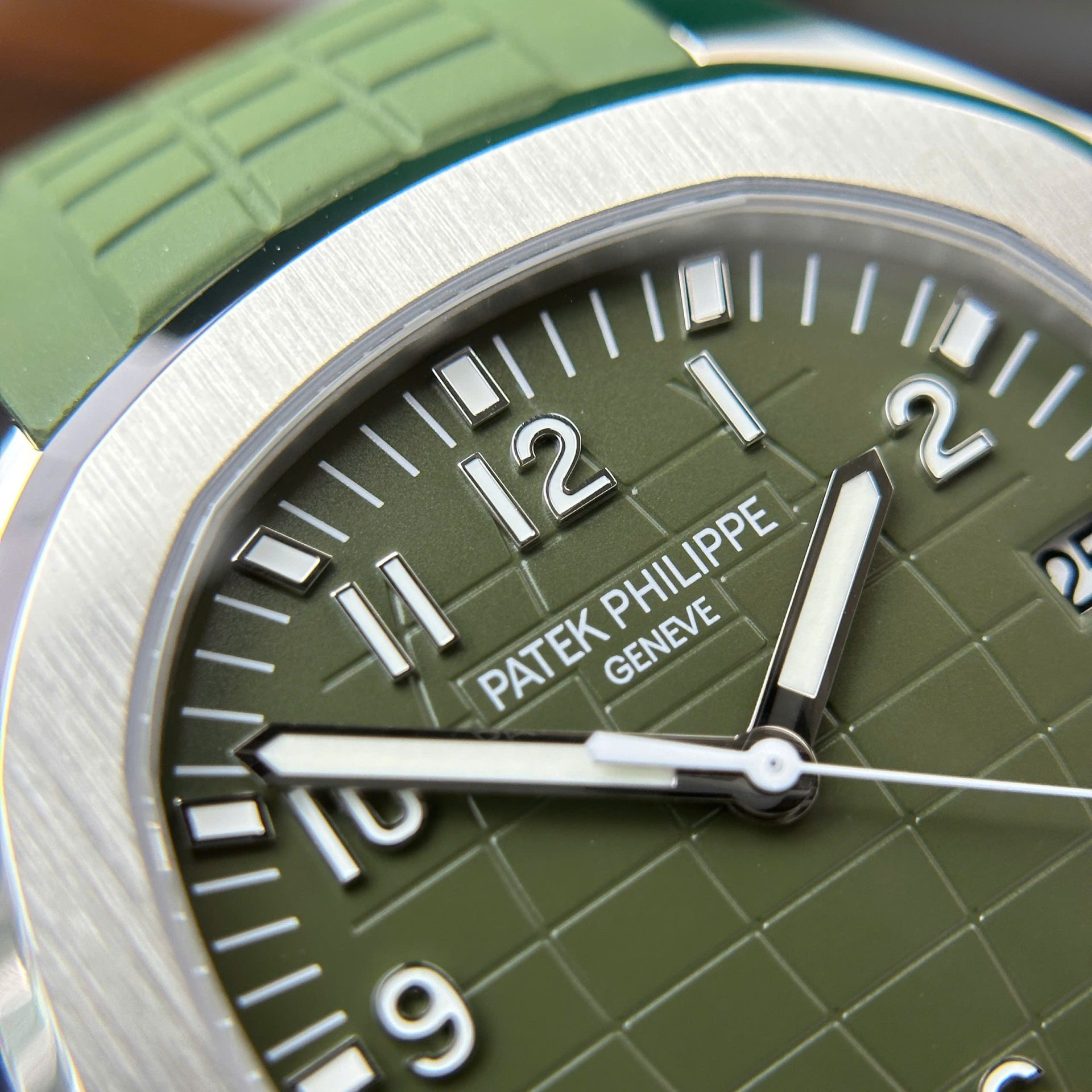 Patek Philippe Aquanaut 5168G Best Replica Watch Custom Like Auth 42.2mm - Top club