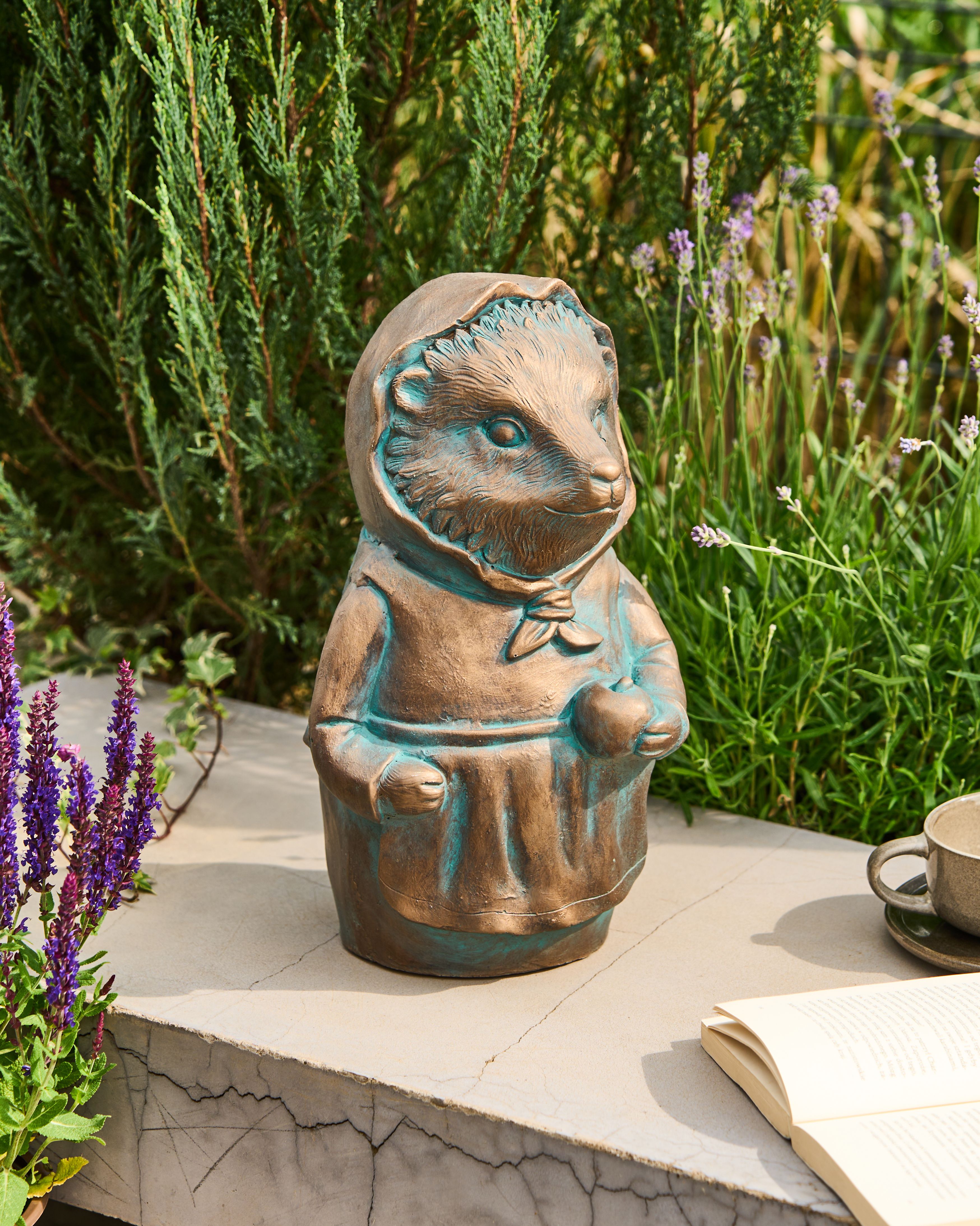 Garden Figurine LOLA Hedgehog Brown