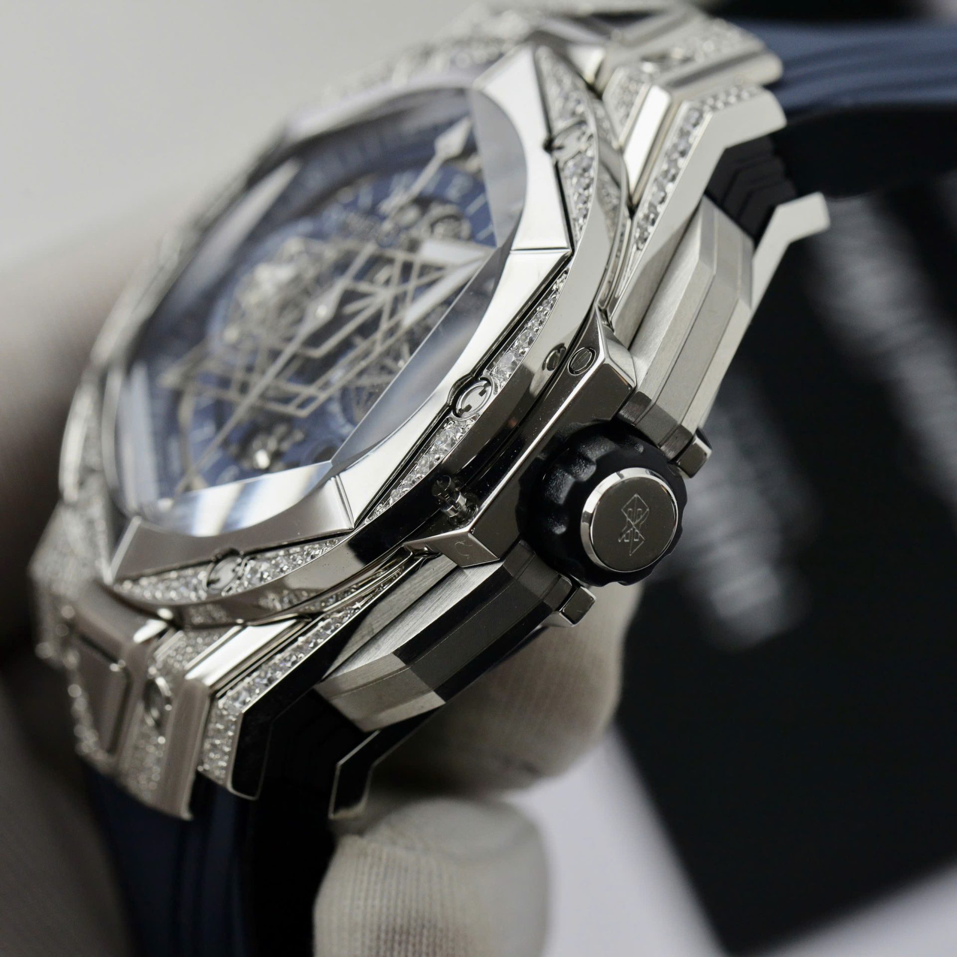 Hublot Big Bang Sang Bleu II Fake Watch Blue HB Factory 44mm - Top club