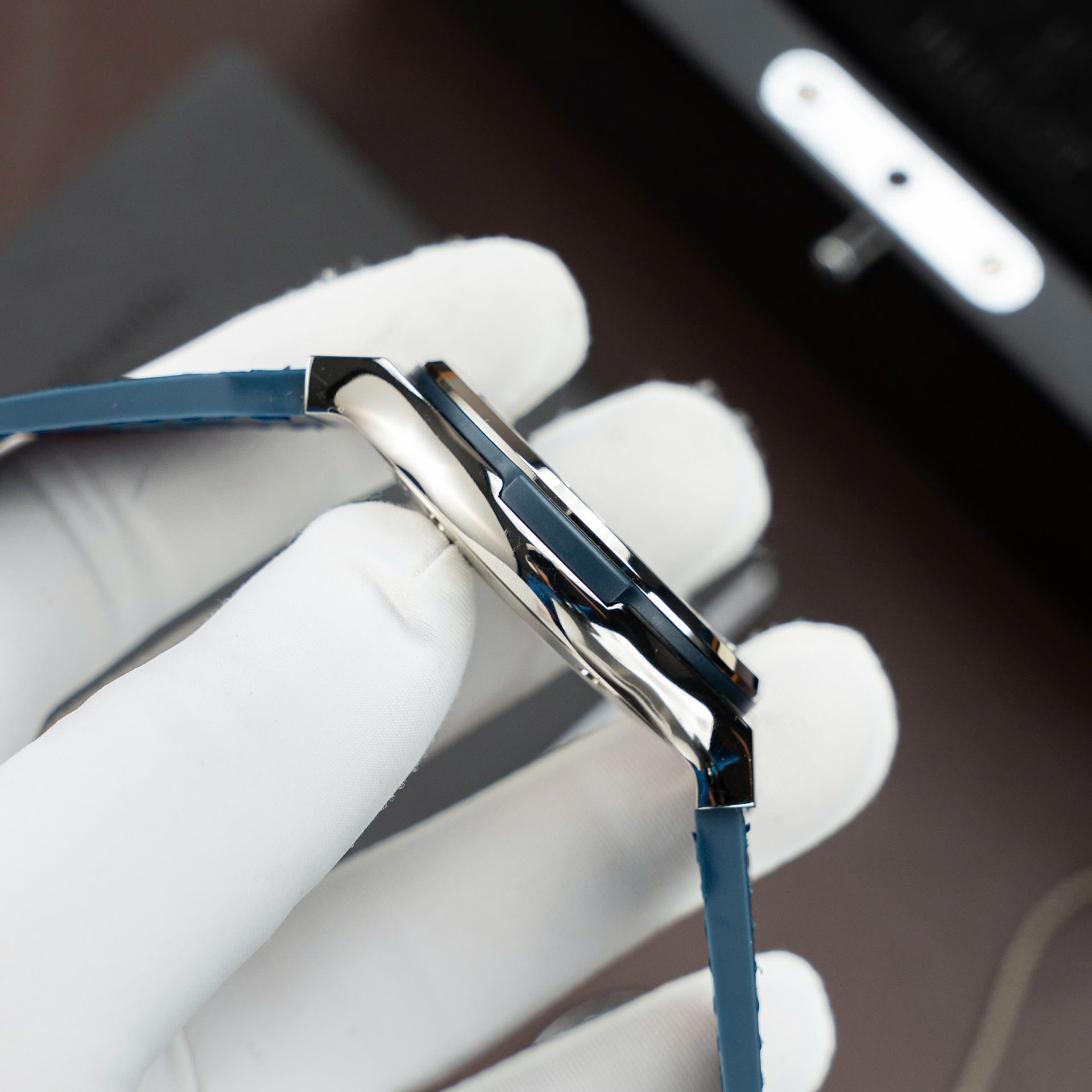 Hublot Classic Fusion Titanium Blue Replica Watches Movement SW300 Crocodile Leather Strap 42mm - Top club