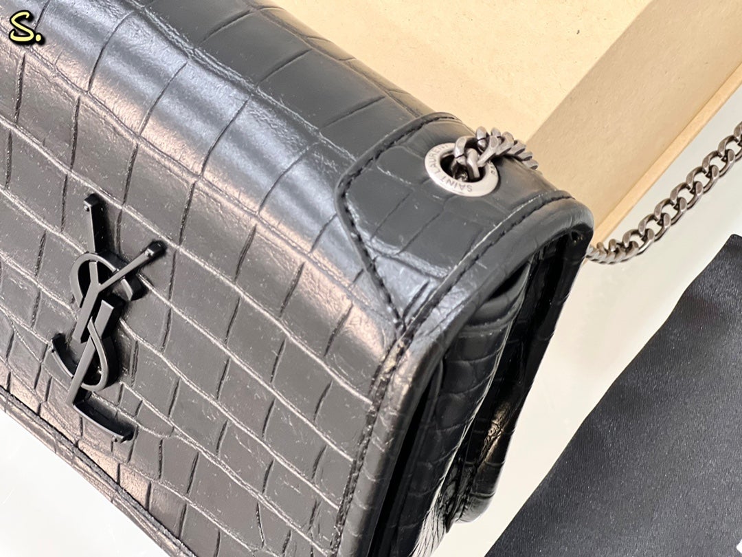 TO – Luxury Edition Bags SLY 2151:1High-quality replica