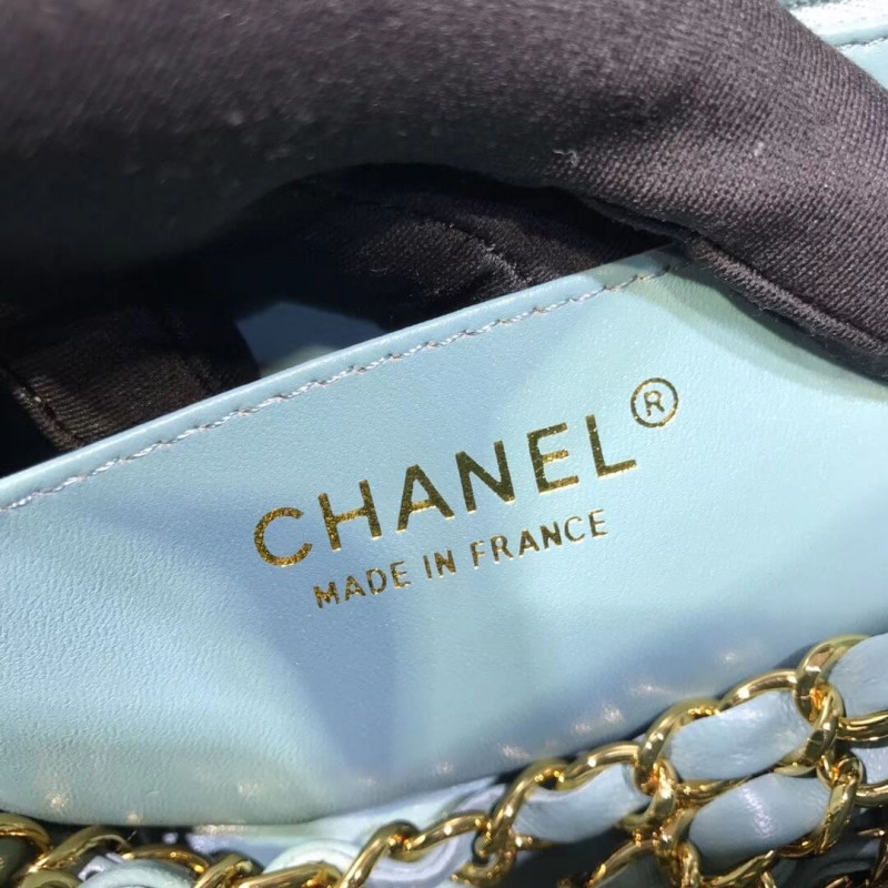 Replica Chanel Chevron Lambskin 20Cm Classic Flap Bag 11161:1High-quality replica
