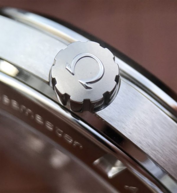 Replica Omega XF Aqua Terra 15,000 Gauss Anti-Magnetic Leather Strap A8500 - Top club