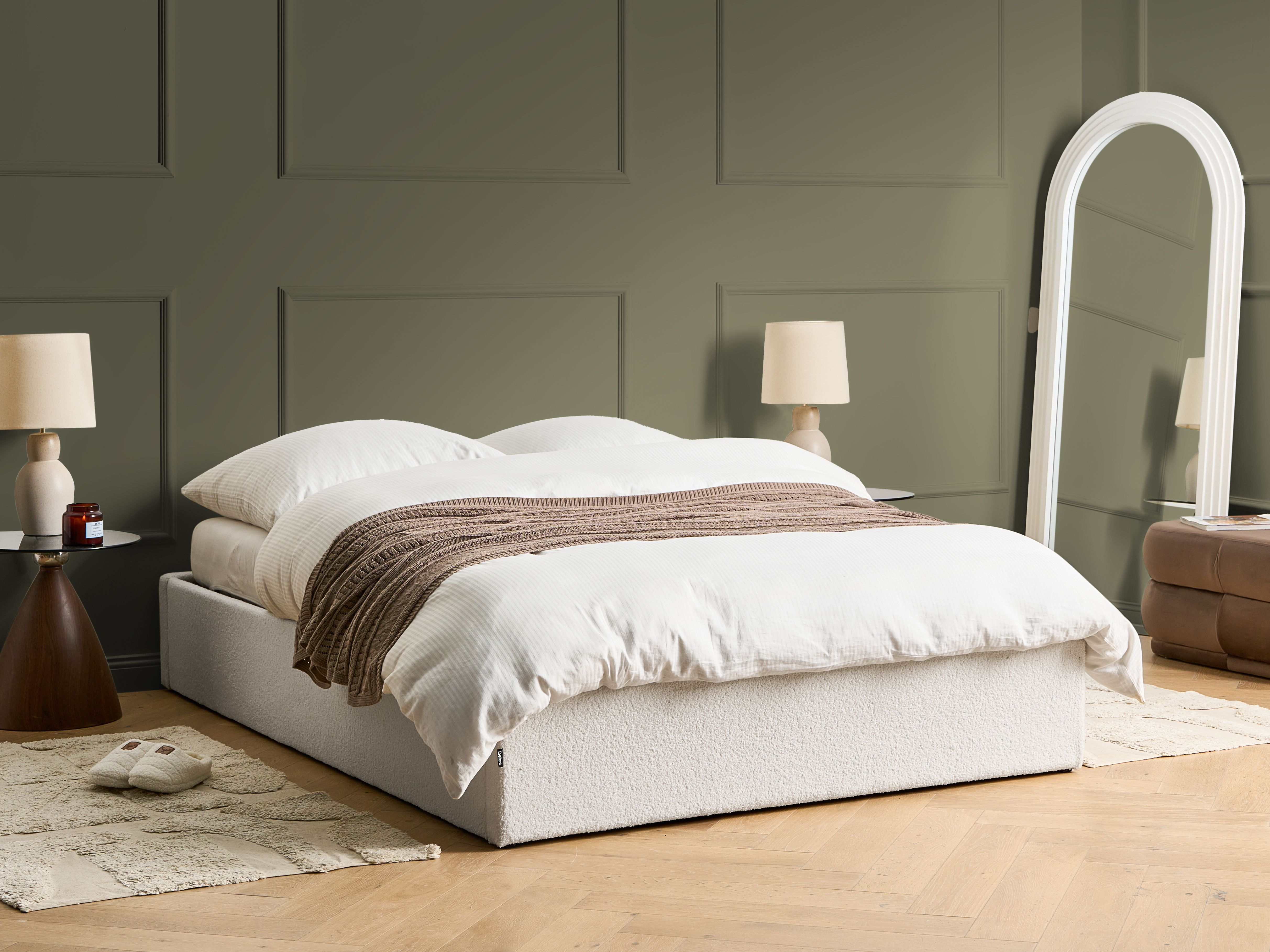 Ottoman Bed without Headboard Boucle DINAN 140 x 200 cm (EU Double) Off-White