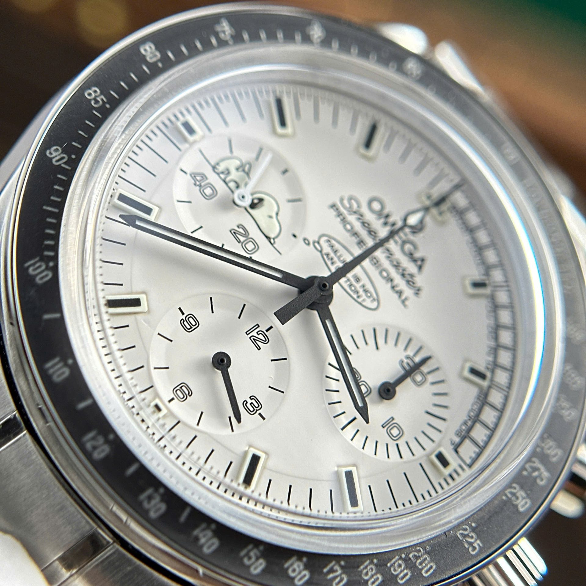 Omega Speedmaster Apollo 13 Silver Snoopy Imitation Watches Metal Wire OM Factory 42mm - Top club