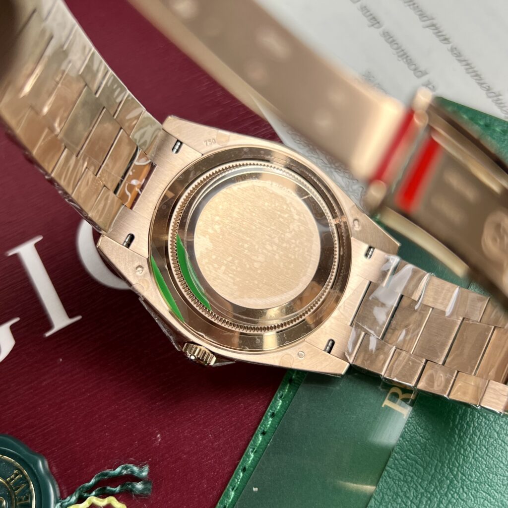 Rolex Replica Watch Day-Date Men s Chocolate Dial Diamond Bezel EW Factory 40mm - Top club