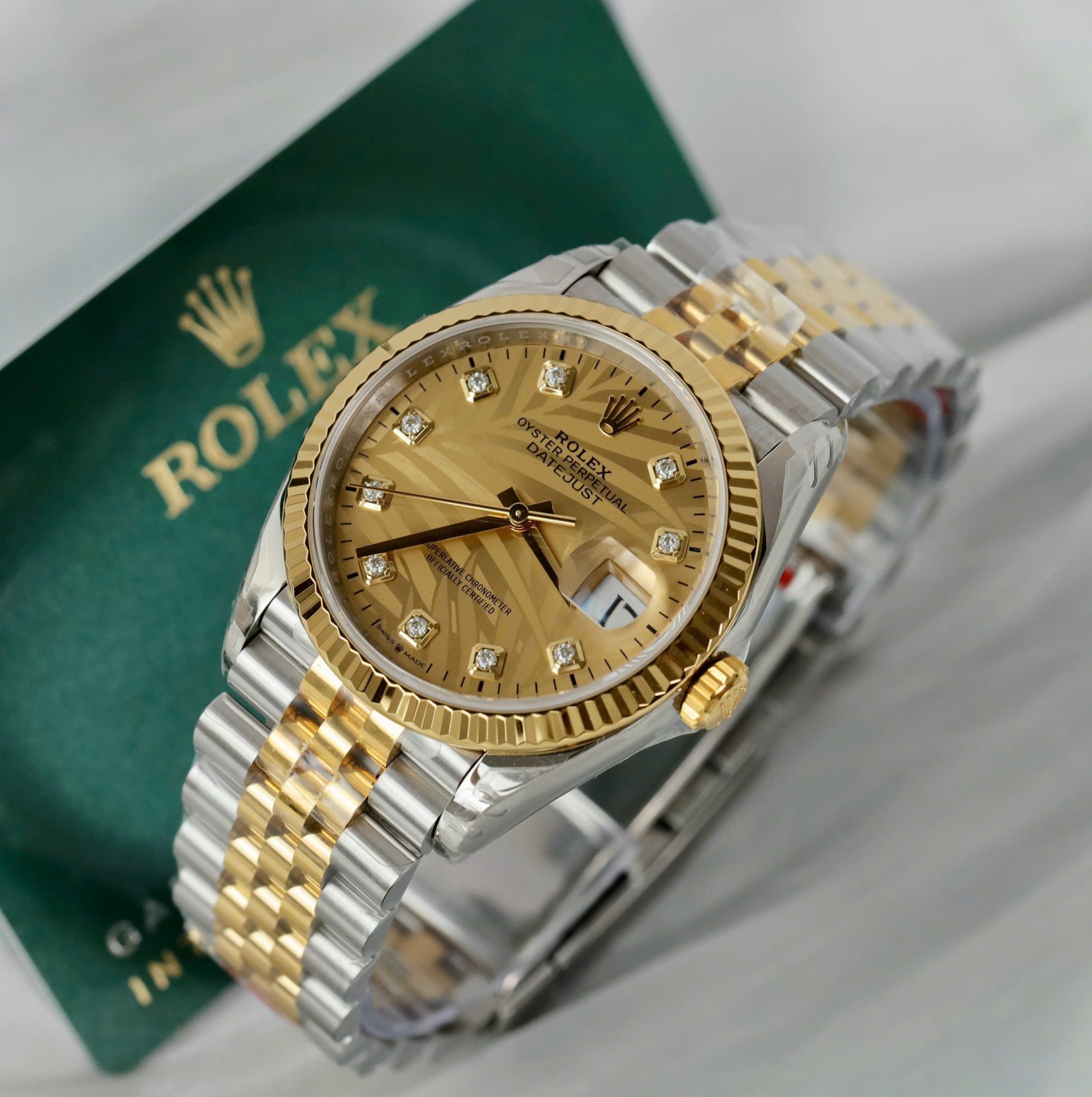 Rolex Replica Watches DateJust 126233 Palm Dial VS Factory 36mm - Elite Watch Atelier