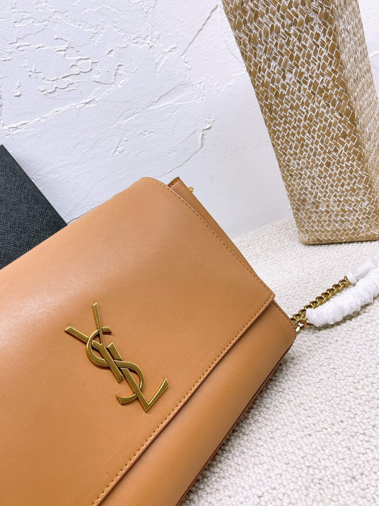TO – Luxury Edition Bags SLY 2141:1High-quality replica