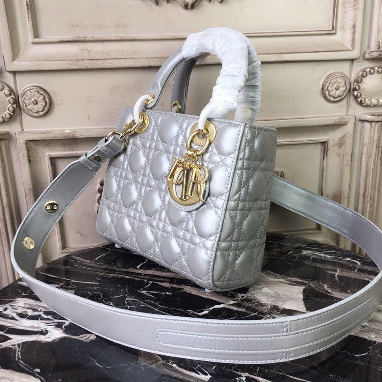 Christian Dior Small Lady Dior Bag Gold Toned Hardware Pearl Silver White For Women 8in/20cm CD1:1High-quality replica