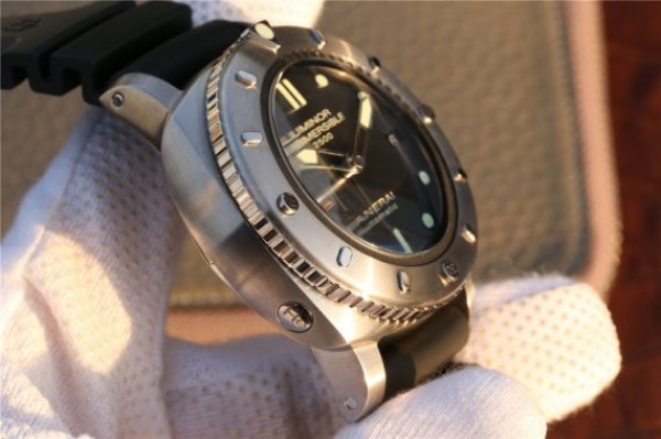 Replica Panerai PAM364 Titanium XF Black Rubber Strap P9000 - Top club