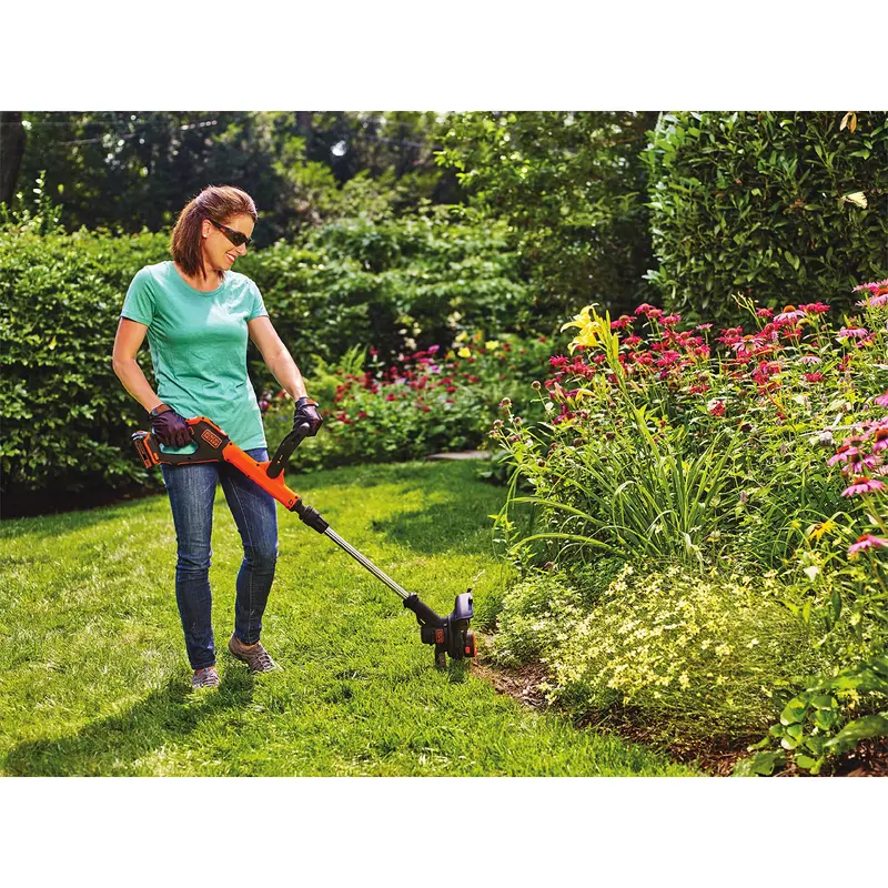 BLACK+DECKER 20V Max Cordless Trimmer/Edger With Easy Feed, 12-Inch, 2 Batteries - LSTE520 - Image 2 BLACK+DECKER 20V Max Cordless Trimmer/Edger With Easy Feed, 12-Inch, 2 Batteries - LSTE520 - Image 2