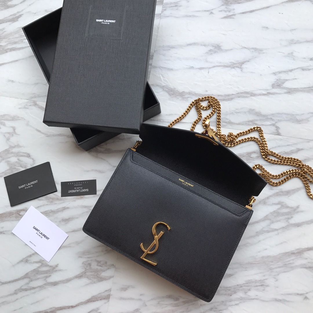 CASSANDRA MONOGRAM CLASP BAG IN OSTRICH1:1High-quality replica