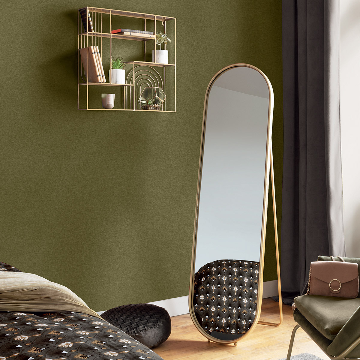 Mirror on foot"Edi" Gold-plated metal, 160x44 cm