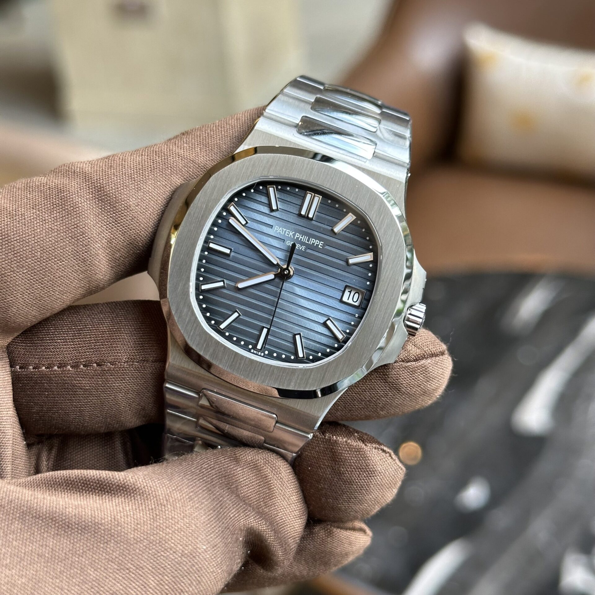 Patek Philippe Nautilus 5811 Replica 1:1 Watch Grey Dial 3K Factory 41mm - Top club