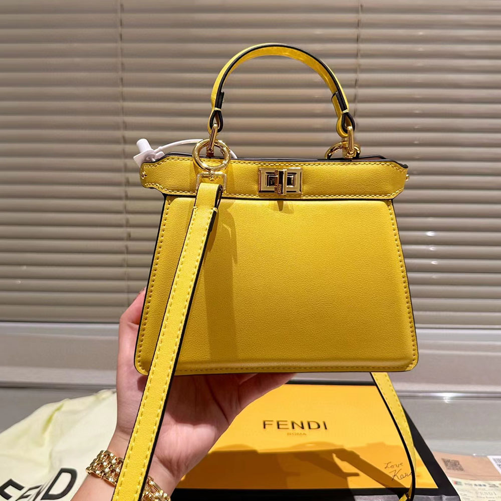 FENDI Peekaboo ISeeU Bag Small(Replica) - Replicaclubs